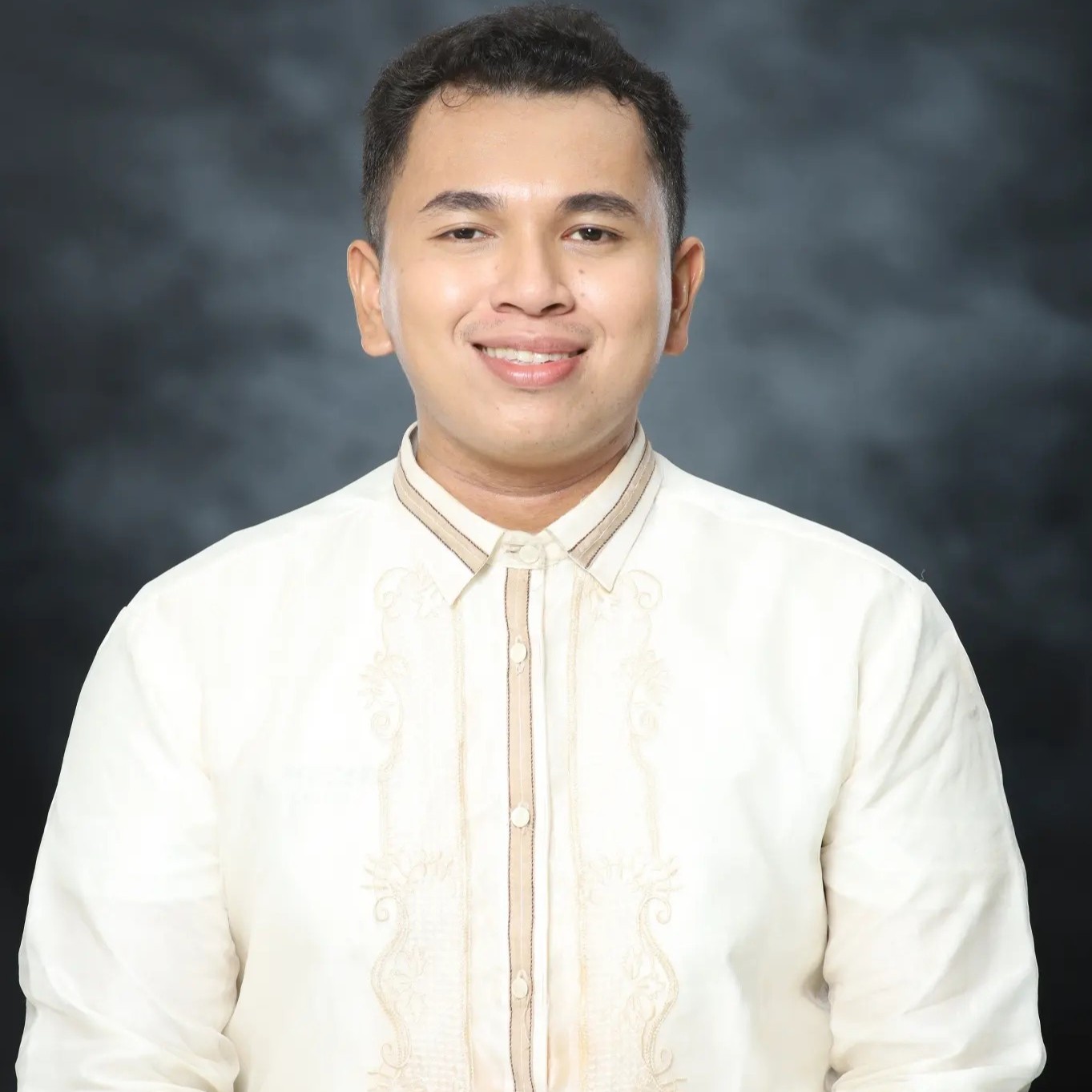 Team member portrait demonstrating team collaboration spirit